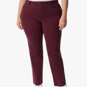 Gloria Vanderbilt Amand Jeans Burgandy Denim with Stretch Size 16 Short